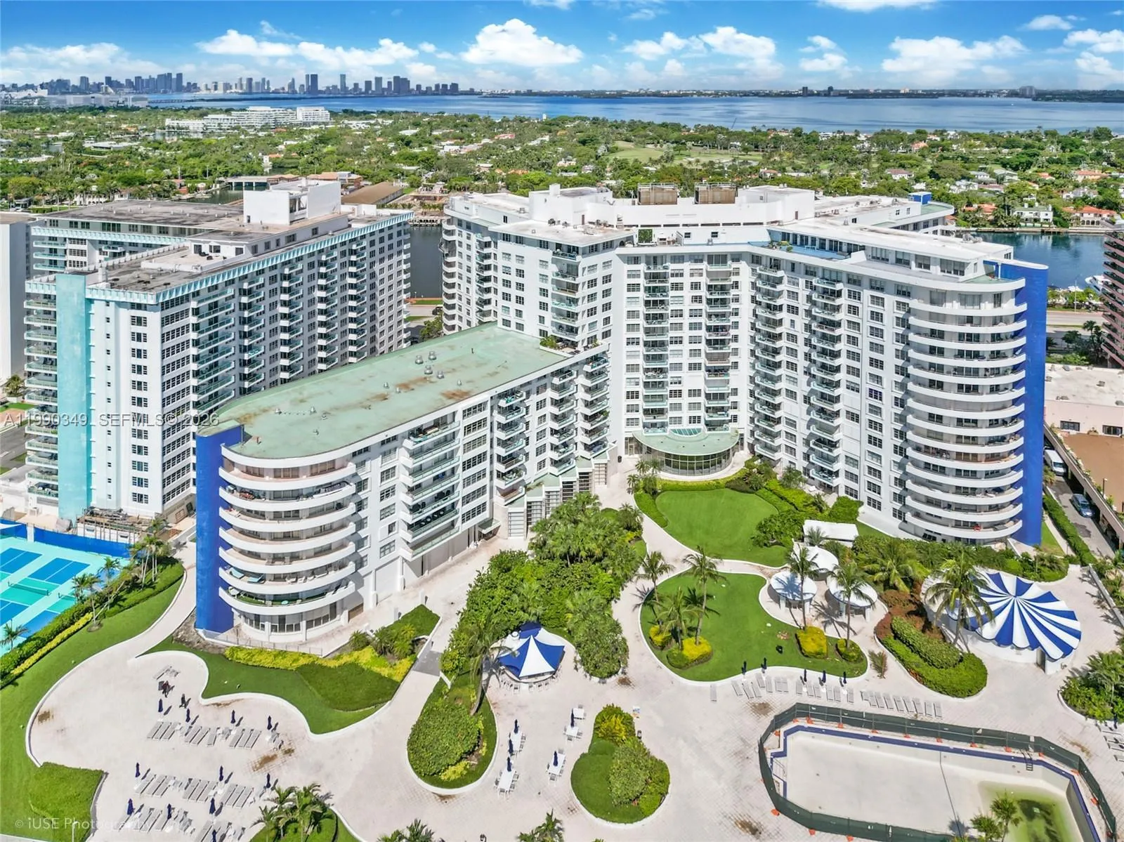 Foto de propiedad en 5161 Collins Avenue 1508, Miami Beach, FL 33140 Miami Beach con MLS# 