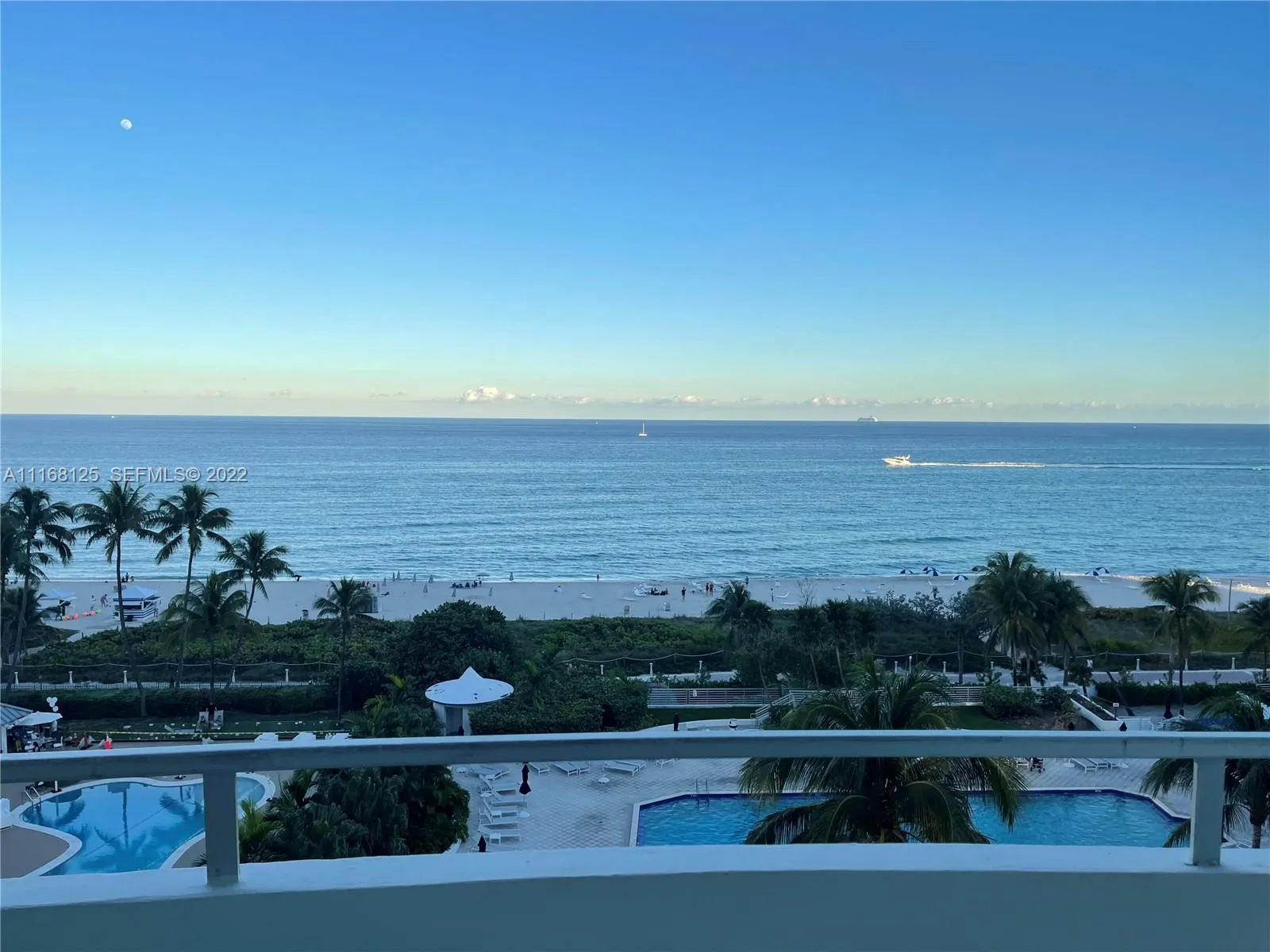 Foto de propiedad en 5161 Collins Avenue 914, Miami Beach, FL 33140 Miami Beach con MLS# 
