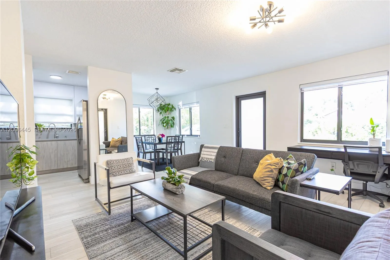En Renta 518 NW 94th Street 1, Miami, FL 33150, Miami, FL 33150