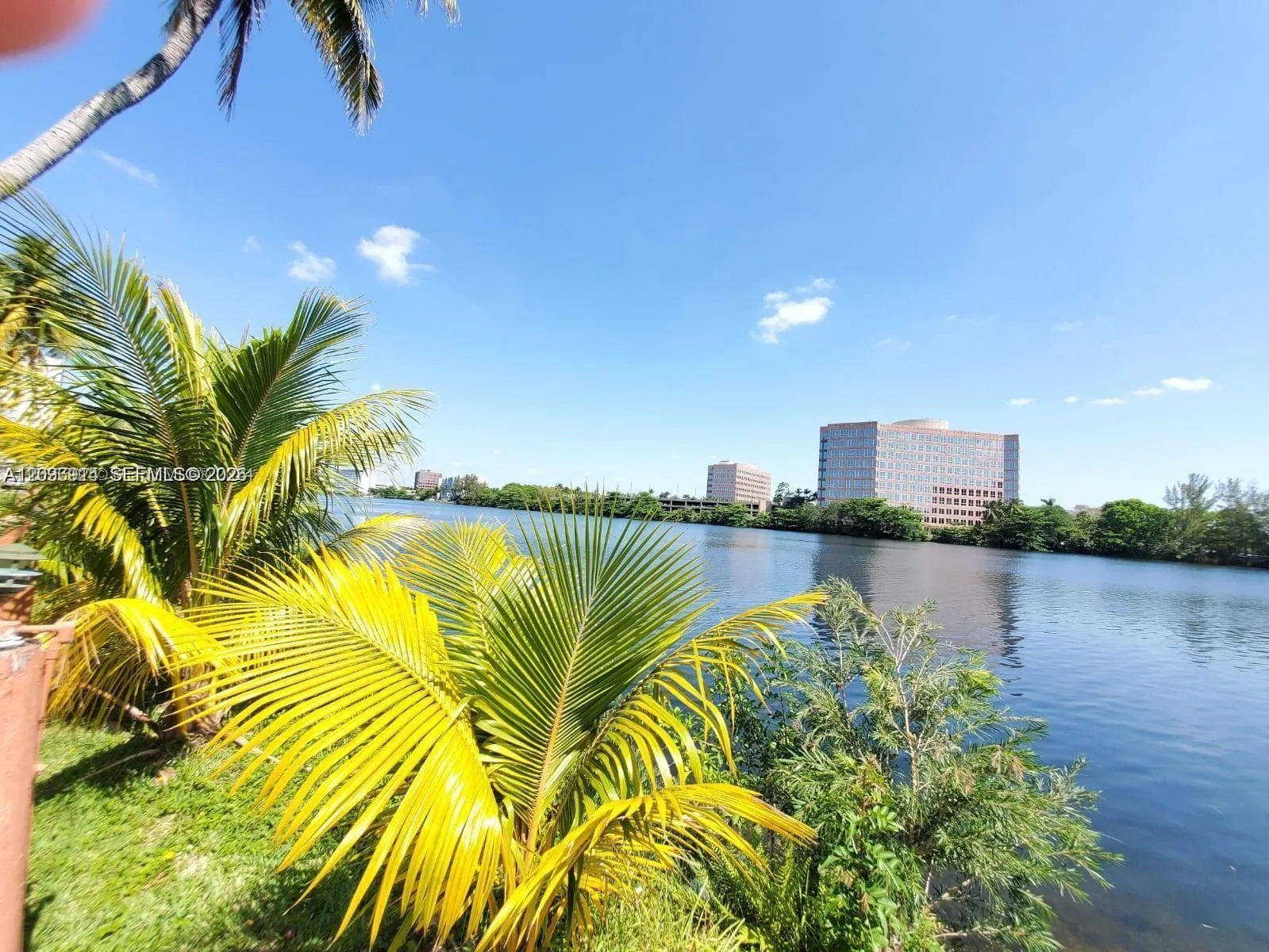 En Renta 5199 NW 7th Street 101, Miami, FL 33126, Miami, FL 33126