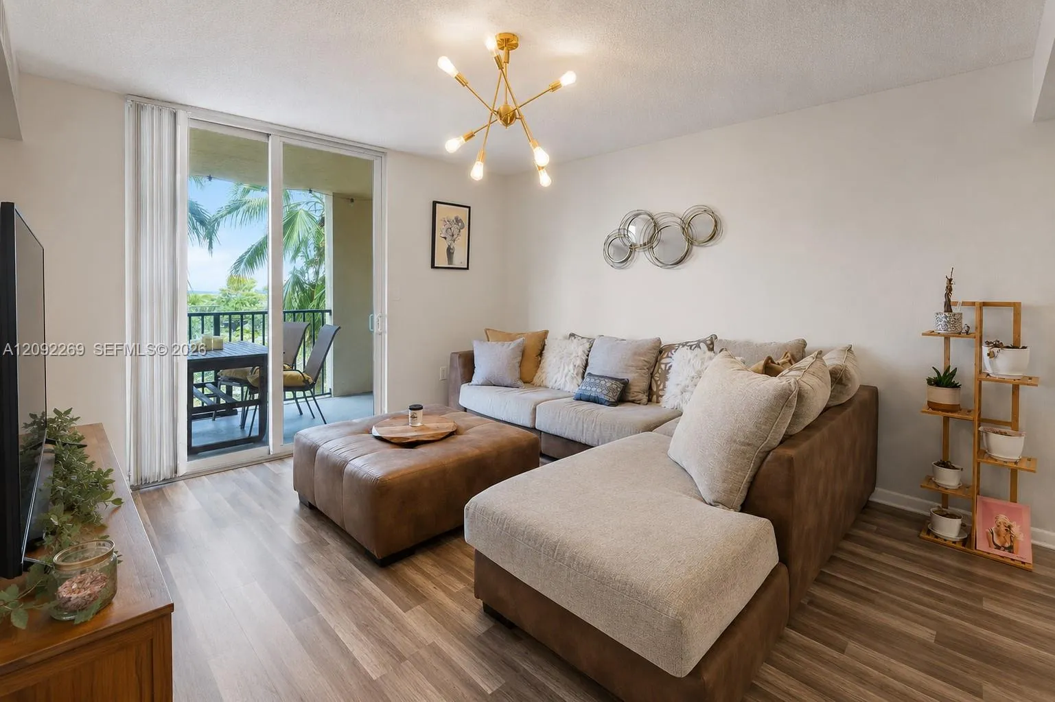 Foto de propiedad en 520 SE 5th Avenue 1308, Fort Lauderdale, FL 33301 Fort Lauderdale con MLS# 