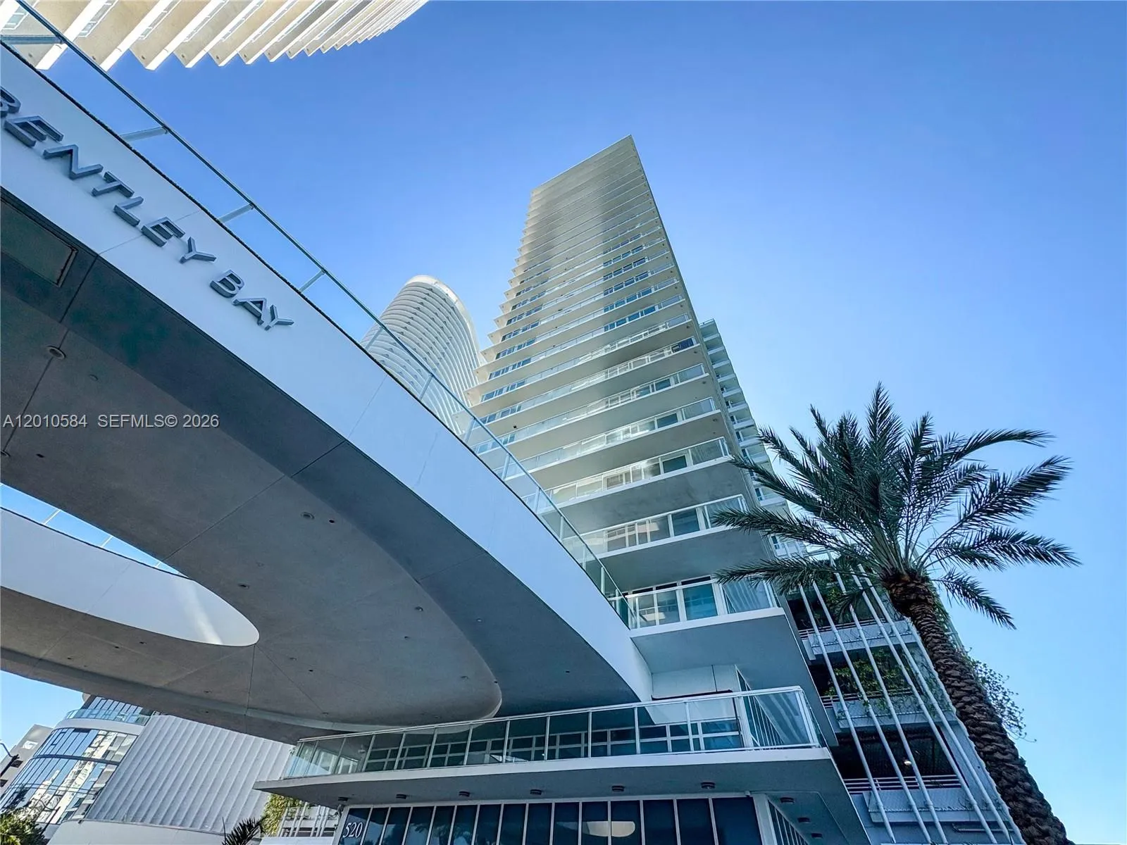 Alquilada 520 West Avenue 1204, Miami Beach, FL 33139, Miami Beach, FL 33139