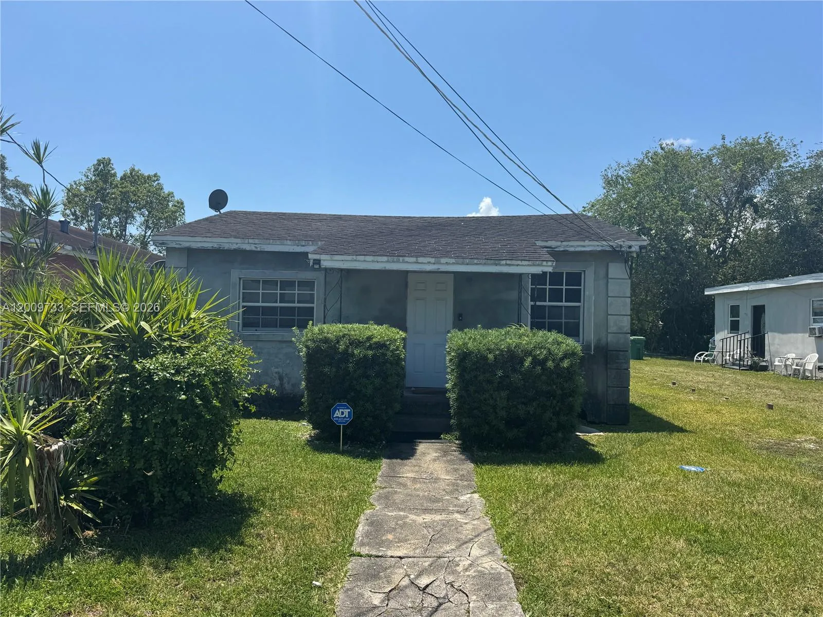 Vendido 5224 NW 24th Court, Miami, FL 33142, Miami, FL 33142