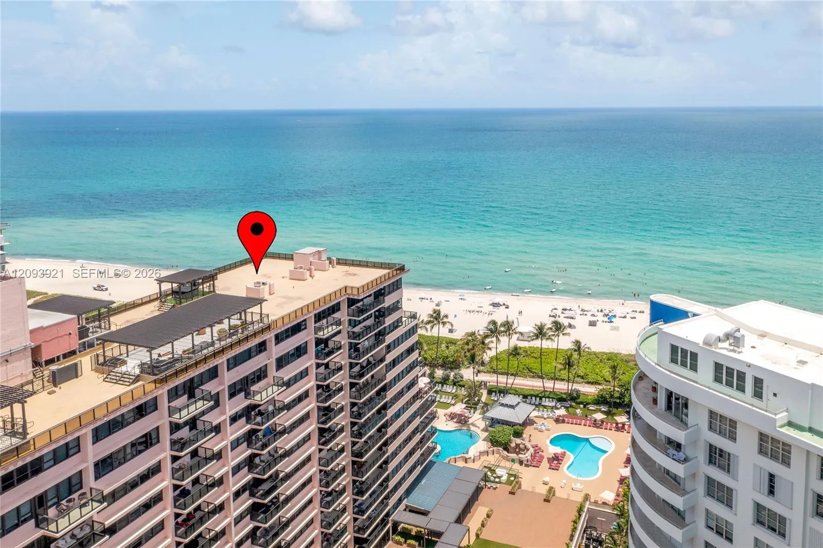 En Venta 5225 Collins Avenue 1114, Miami Beach, FL 33140, Miami Beach, FL 33140