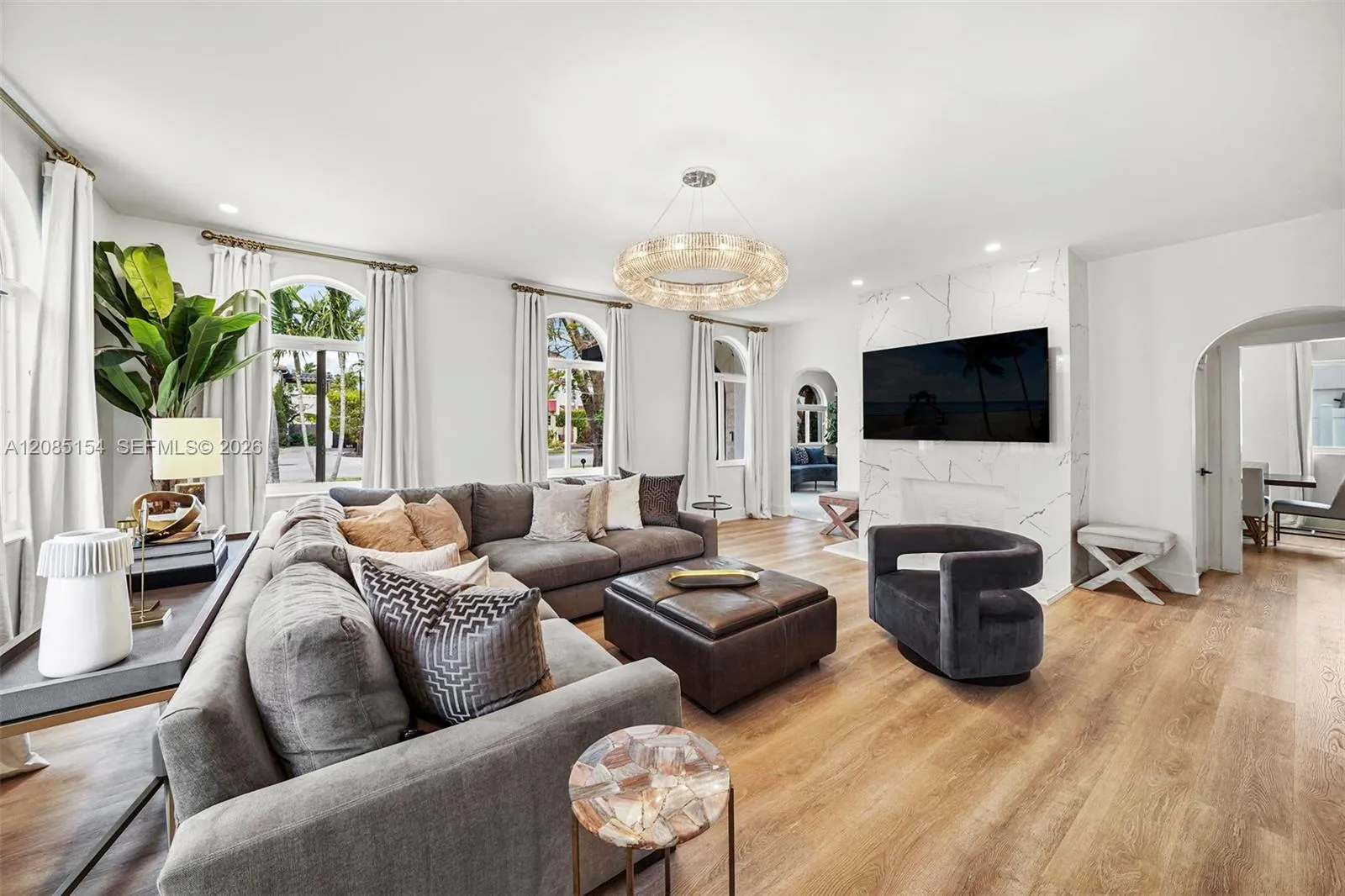 En Venta 5237 La Gorce Drive, Miami Beach, FL 33140, Miami Beach, FL 33140
