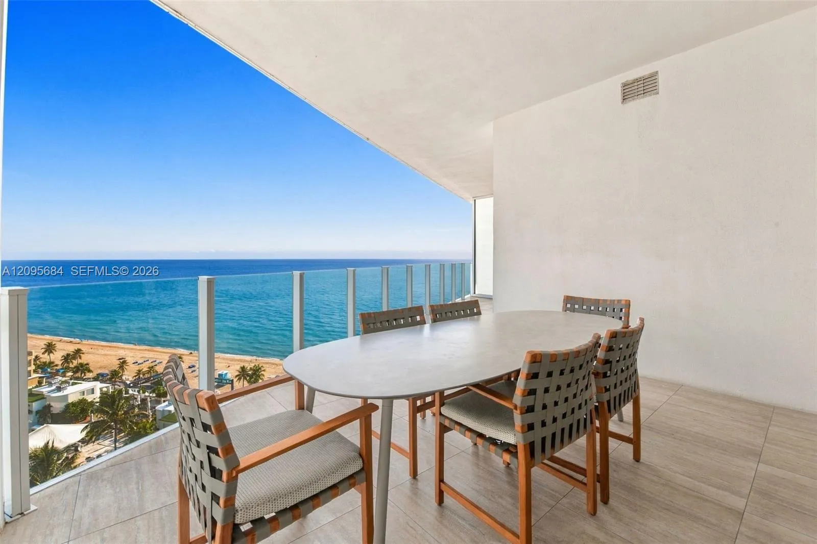 En Venta 525 N Fort Lauderdale Beach Boulevard 1504, Fort Lauderdale, FL 33304, Fort Lauderdale, FL 33304