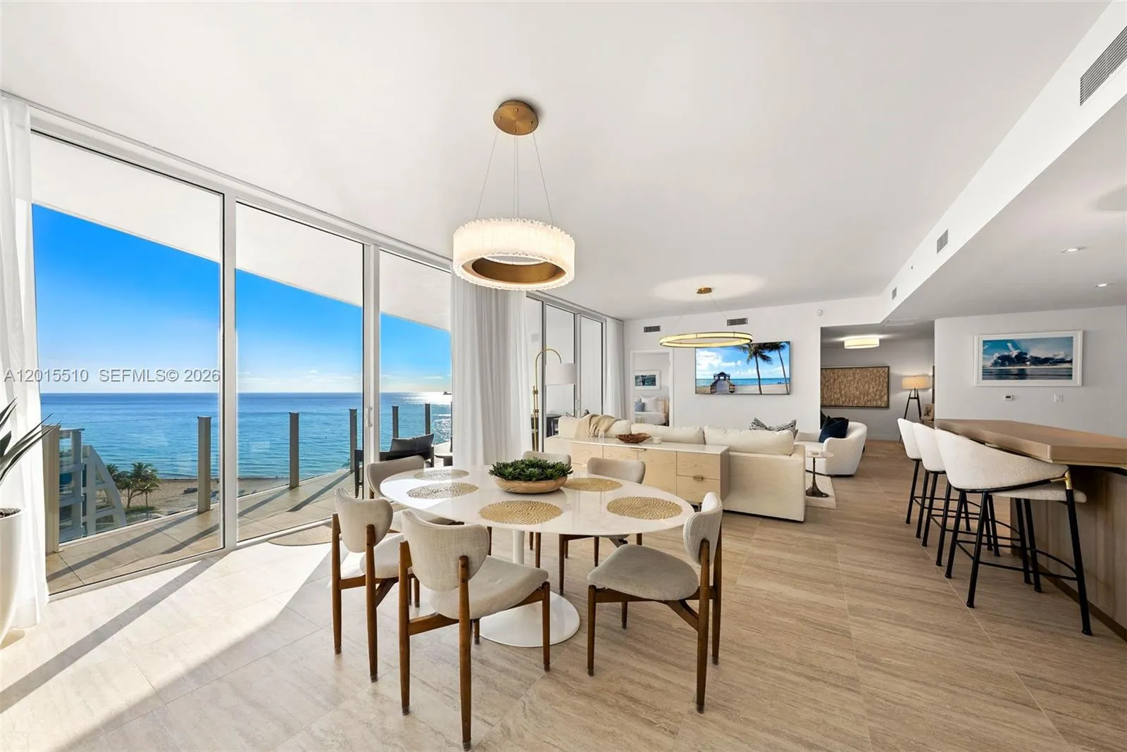 En Venta 525 N Fort Lauderdale Beach Boulevard 702, Fort Lauderdale, FL 33304, Fort Lauderdale, FL 33304