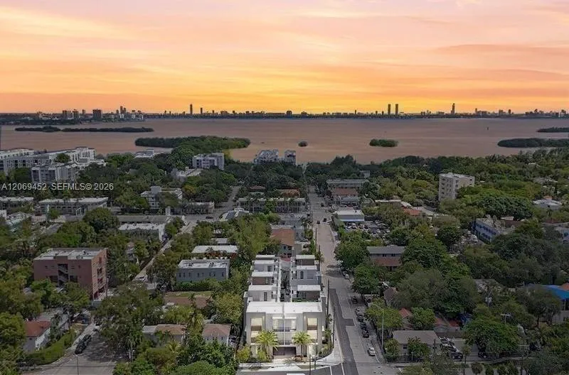 En Venta 525 NE 61st Street, Miami, FL 33137, Miami, FL 33137