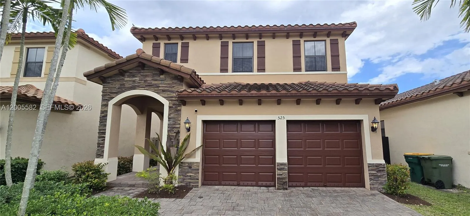 Foto de propiedad en 525 SE 34th Terrace, Homestead, FL 33033 Homestead con MLS# 