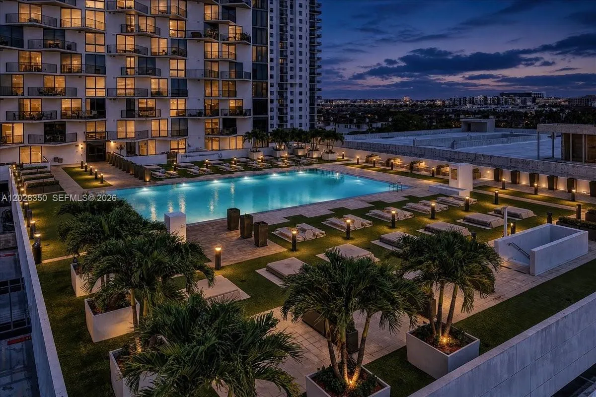 Foto de propiedad en 5252 NW 85th Avenue 1410, Doral, FL 33166 Doral con MLS# 