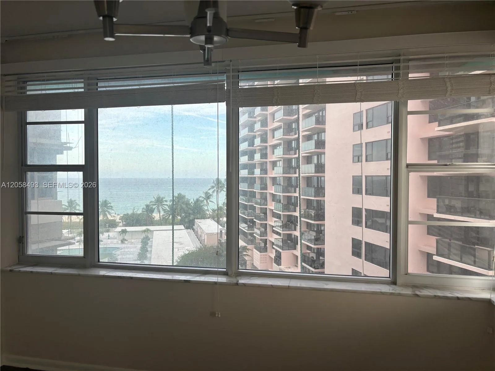 Foto de propiedad en 5255 Collins Avenue 6J, Miami Beach, FL 33140 Miami Beach con MLS# 