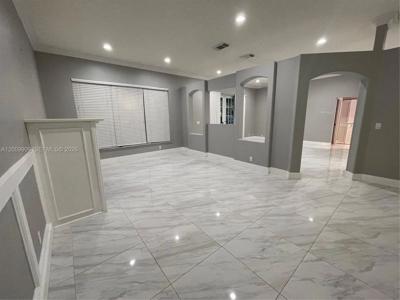 Foto de propiedad en 5263 SW 34th Way, Hollywood, FL 33312 Hollywood con MLS# 