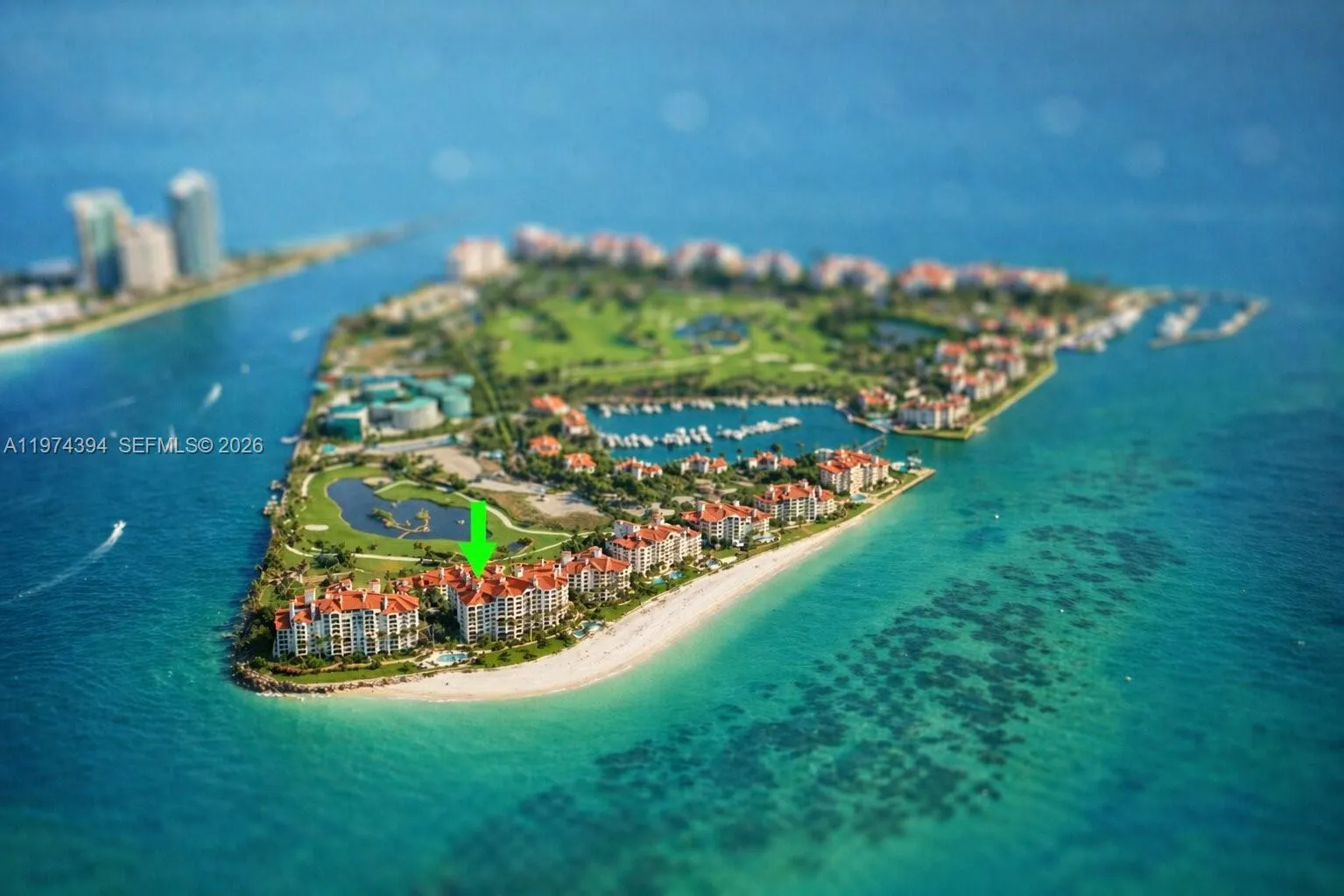 Foto de propiedad en 5266 Fisher Island Drive 5266, Miami Beach, FL 33109 Miami Beach con MLS# 