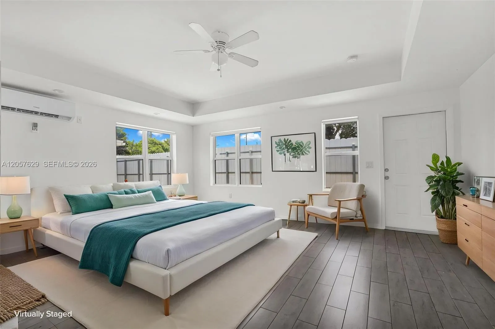 Foto de propiedad en 529 NW 88th Street 3, El Portal, FL 33150 El Portal con MLS# 