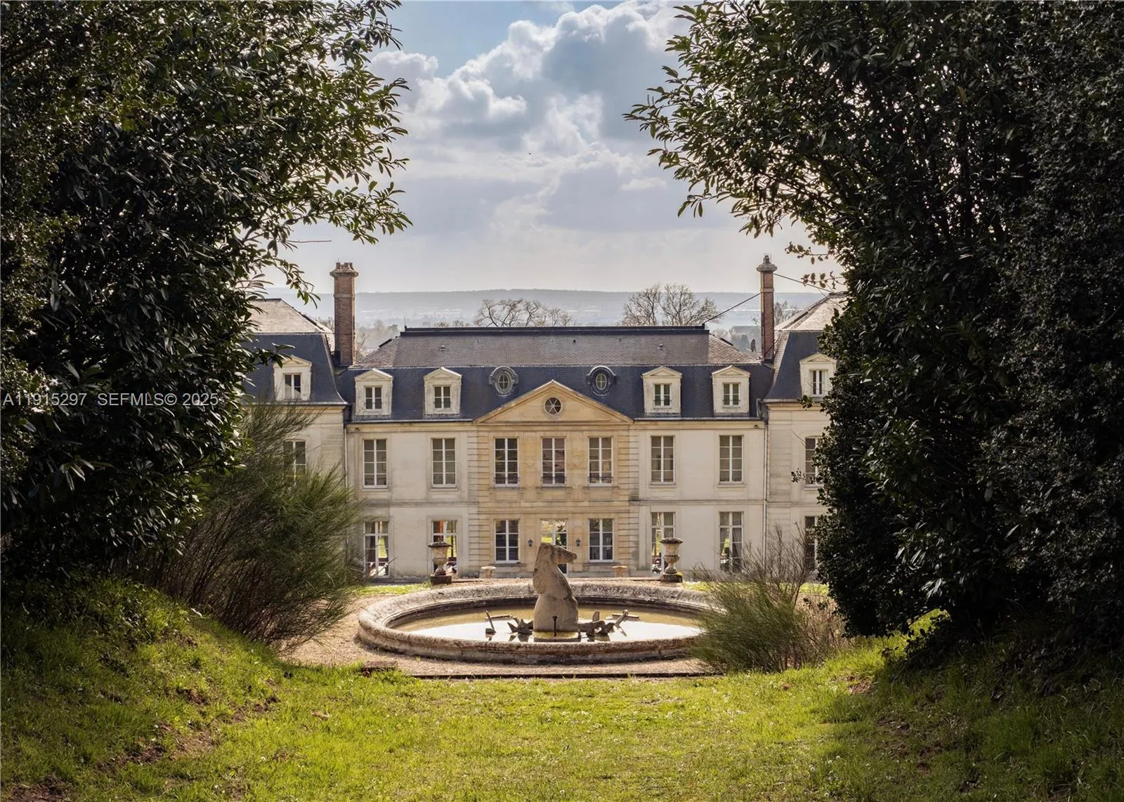 Foto de propiedad en 53 Route De Saint-germain  con MLS# 
