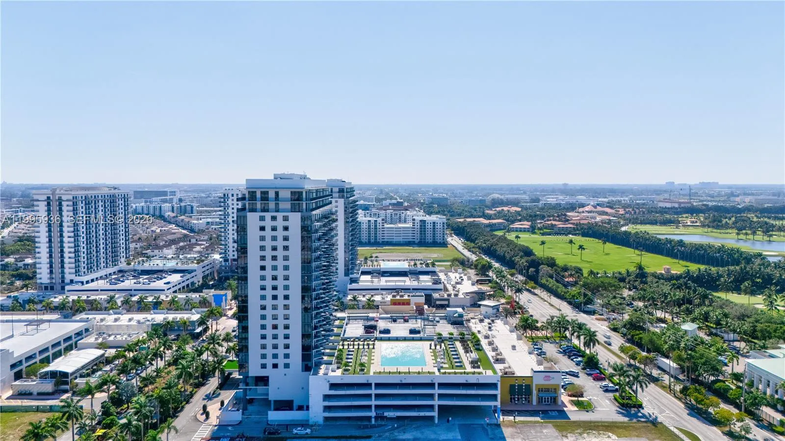 Foto de propiedad en 5300 NW 85th Street 1511, Doral, FL 33166 Doral con MLS# 