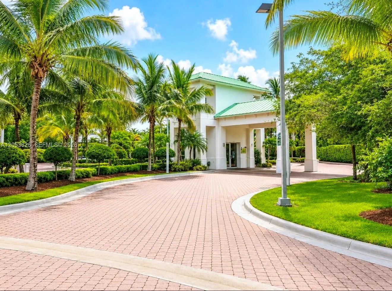 En Venta 5300 NW 87th Avenue 915, Doral, FL 33178, Doral, FL 33178