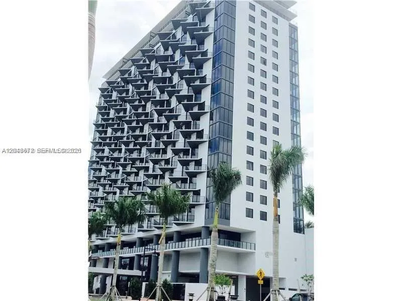 Foto de propiedad en 5300 Paseo Boulevard 1505, Doral, FL 33166 Doral con MLS# 