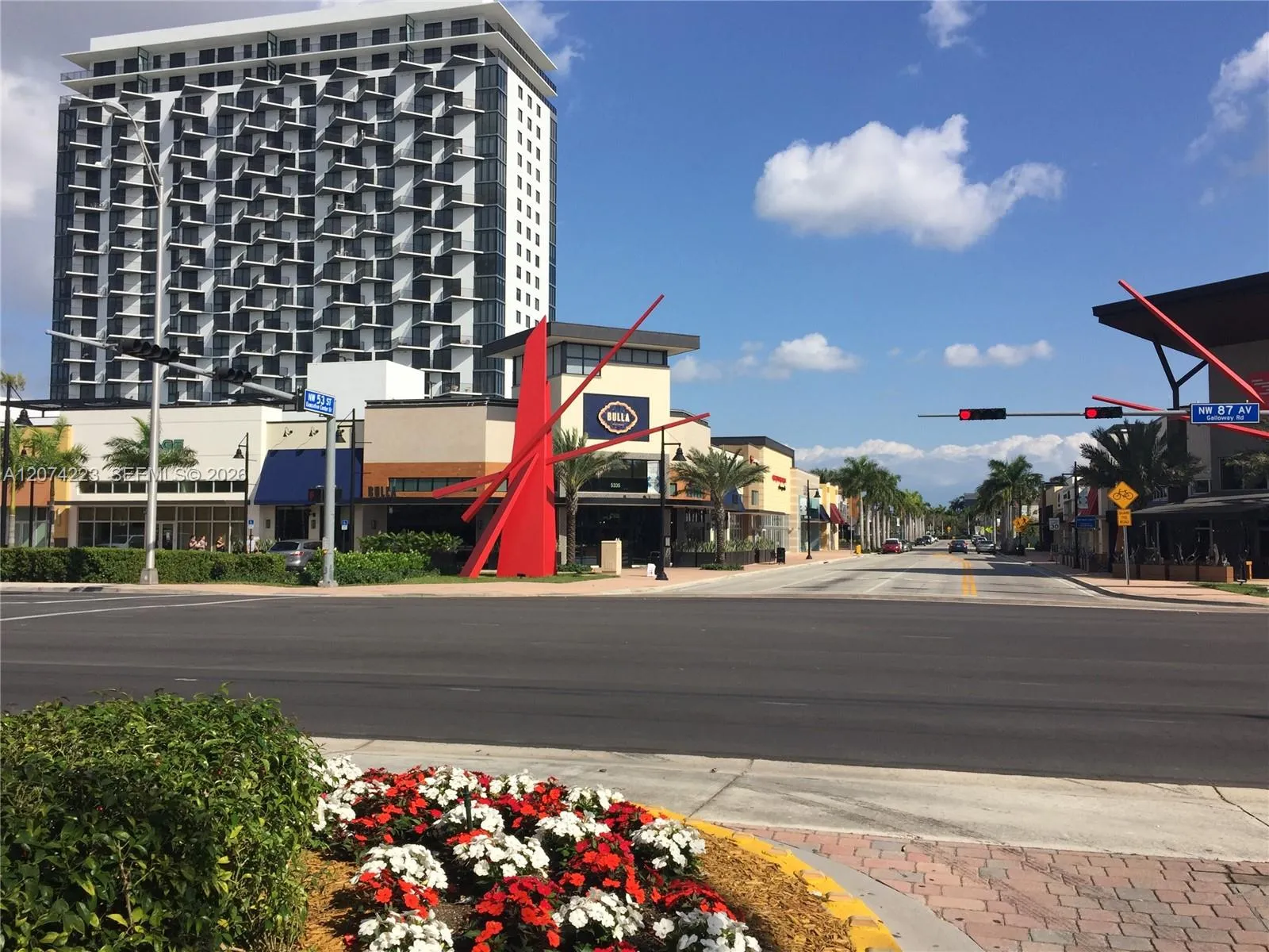 Foto de propiedad en 5300 Paseo Boulevard 410, Doral, FL 33178 Doral con MLS# 