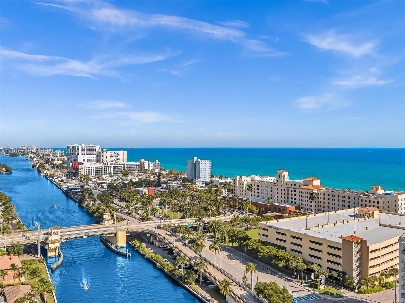 Foto de propiedad en 5300 Washington Street J216, Hollywood, FL 33021 Hollywood con MLS# 