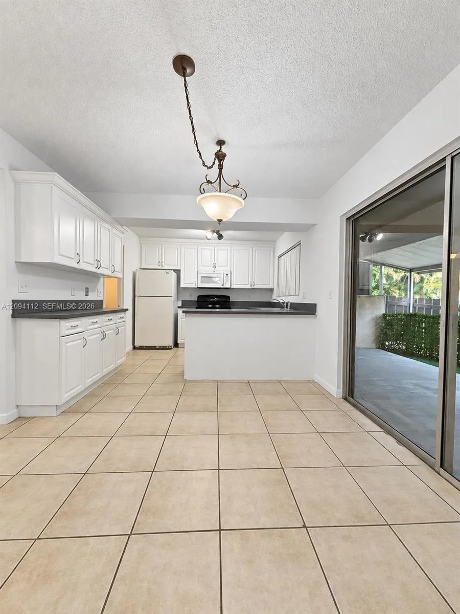 En Renta 5348 Bosque Lane 105, West Palm Beach, FL 33415, West Palm Beach, FL 33415