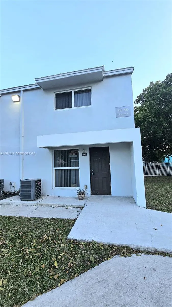 Foto de propiedad en 535 NW 19th Street 369, Miami, FL 33136 Miami con MLS# 