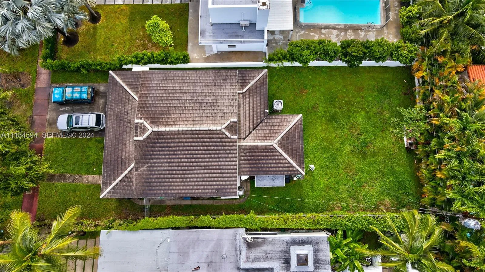 Foto de propiedad en 535 W 51st Street, Miami Beach, FL 33140 Miami Beach con MLS# 