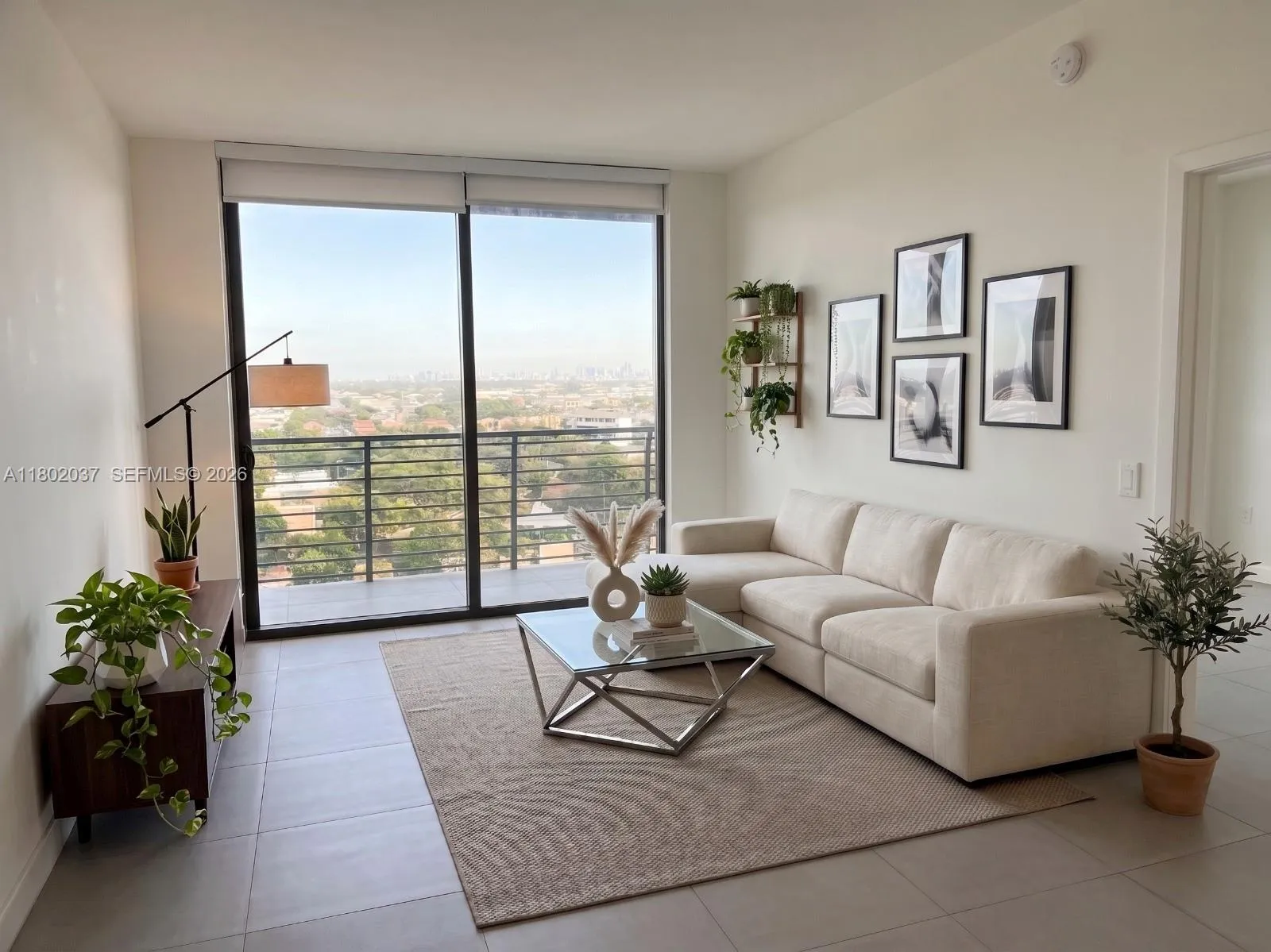 Foto de propiedad en 5350 NW 84th Avenue 1207, Doral, FL 33166 Doral con MLS# 