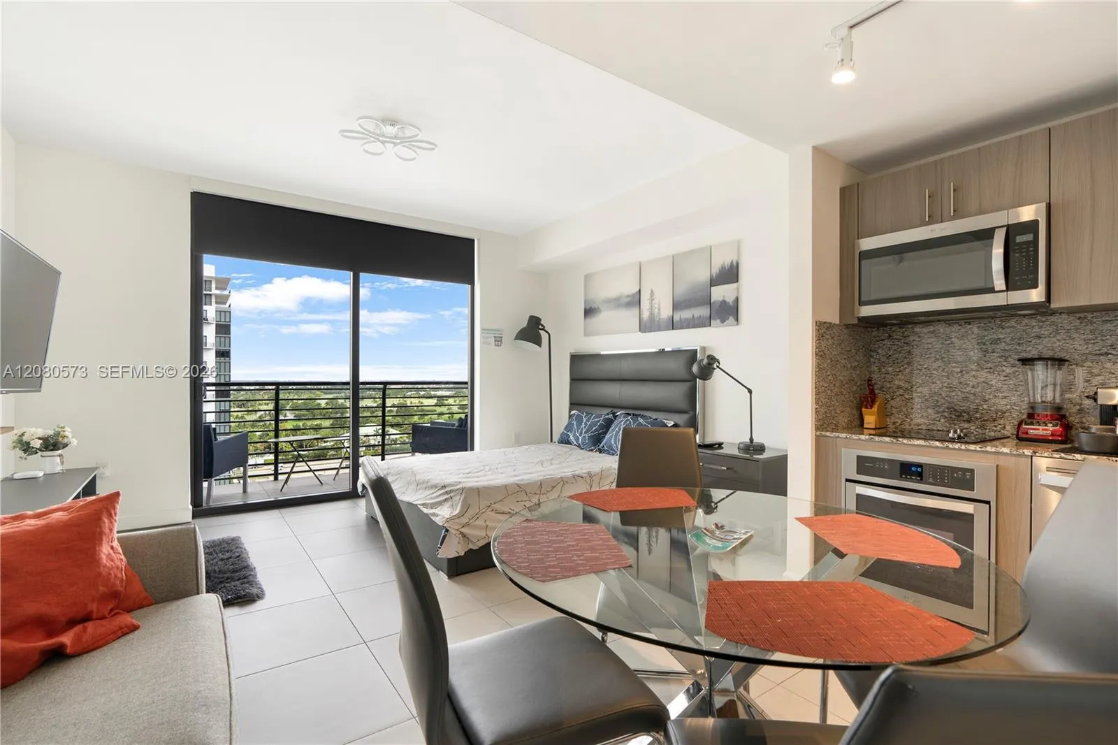 Foto de propiedad en 5350 NW 84th Avenue 1516, Doral, FL 33166 Doral con MLS# 