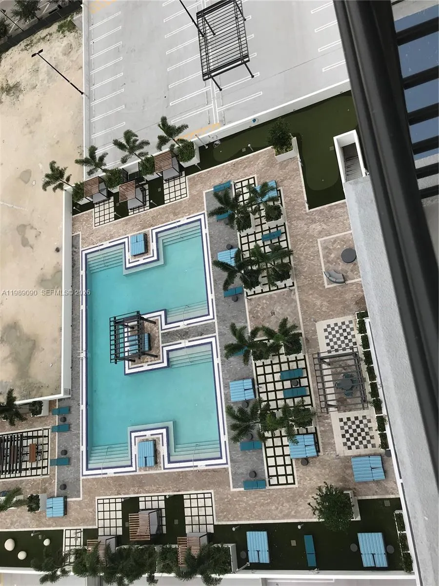 Foto de propiedad en 5350 NW 84th Avenue 1814, Doral, FL 33166 Doral con MLS# 
