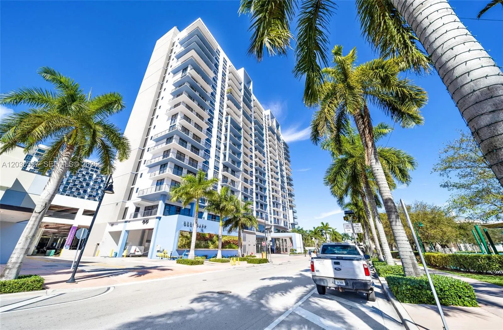 En Renta 5350 NW 84th Avenue 903, Doral, FL 33166, Doral, FL 33166