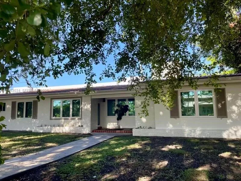 En Renta 5352 Orduna Drive 0, Coral Gables, FL 33146, Coral Gables, FL 33146