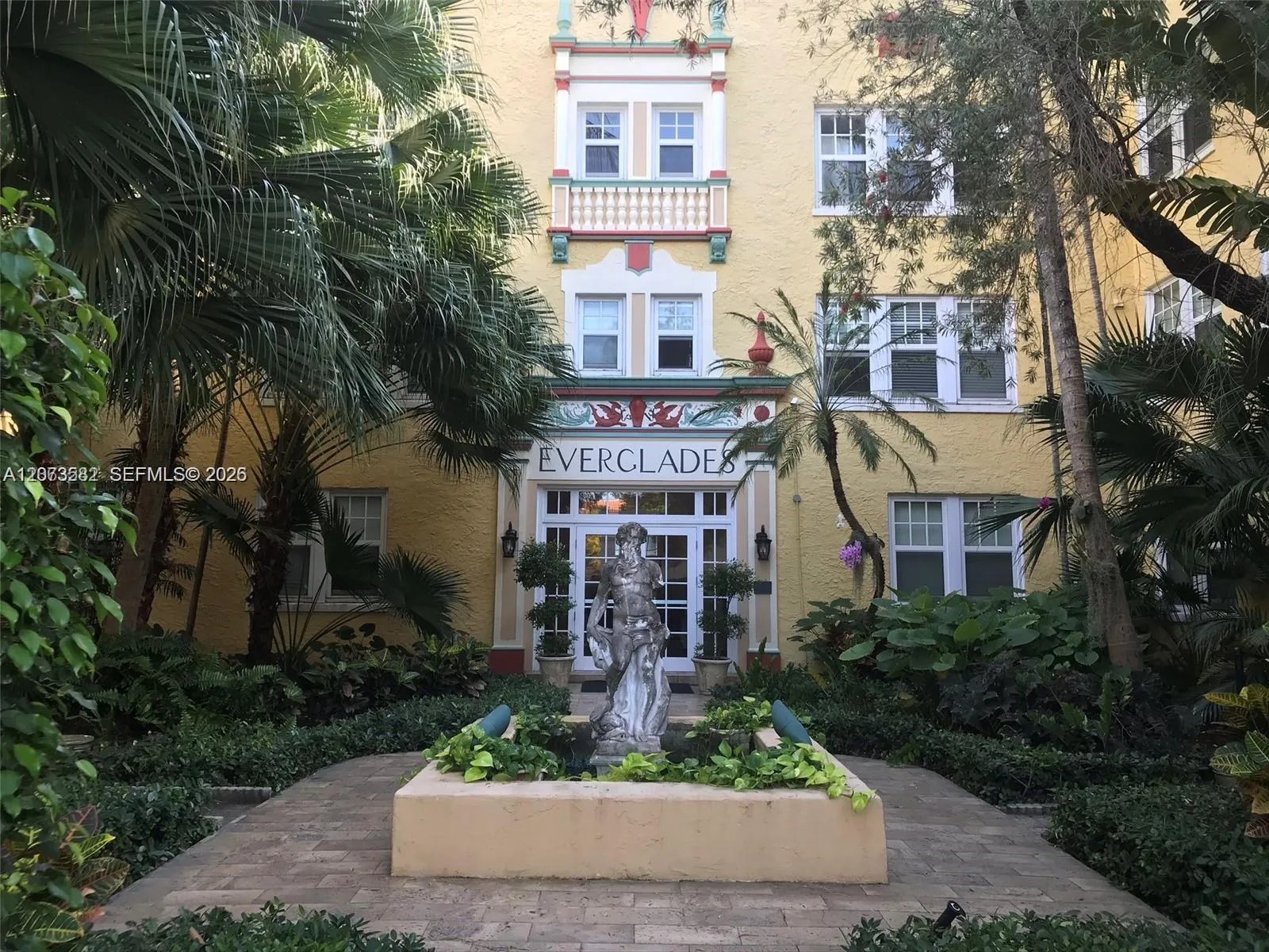 Foto de propiedad en 536 14th Street 311, Miami Beach, FL 33139 Miami Beach con MLS# 