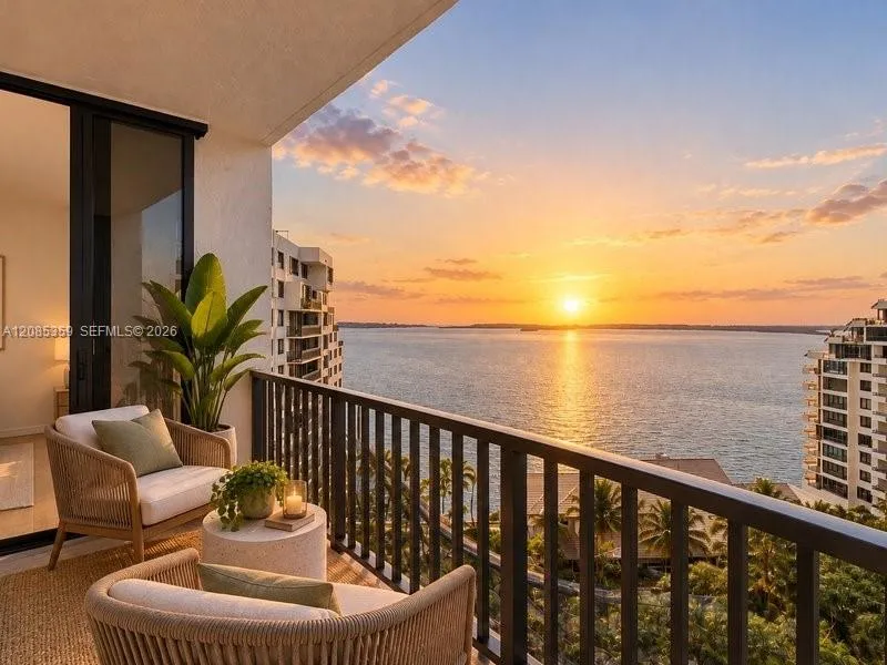 Foto de propiedad en 540 Brickell Key Drive 1603, Miami, FL 33131 Miami con MLS#