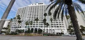 En Renta 5401 Collins Avenue 513, Miami Beach, FL 33140, Miami Beach, FL 33140