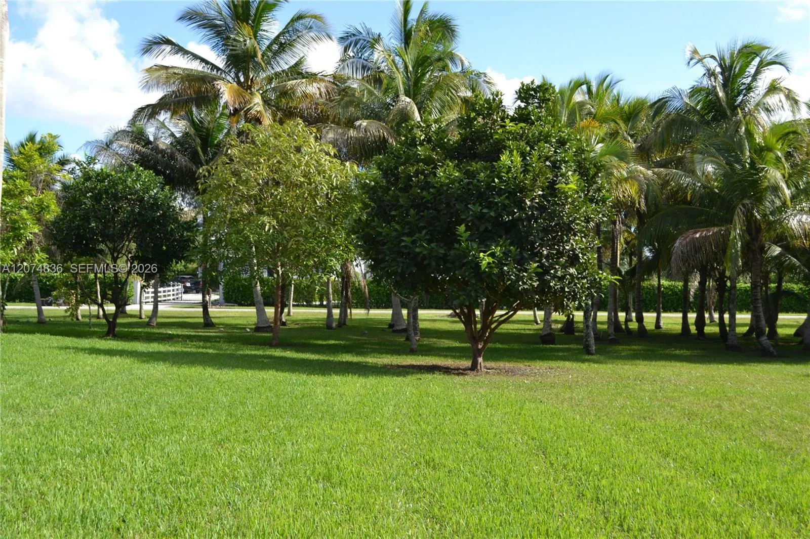 Foto de propiedad en 5425 SW 190th Avenue, Southwest Ranches, FL 33332 Southwest Ranches con MLS# 