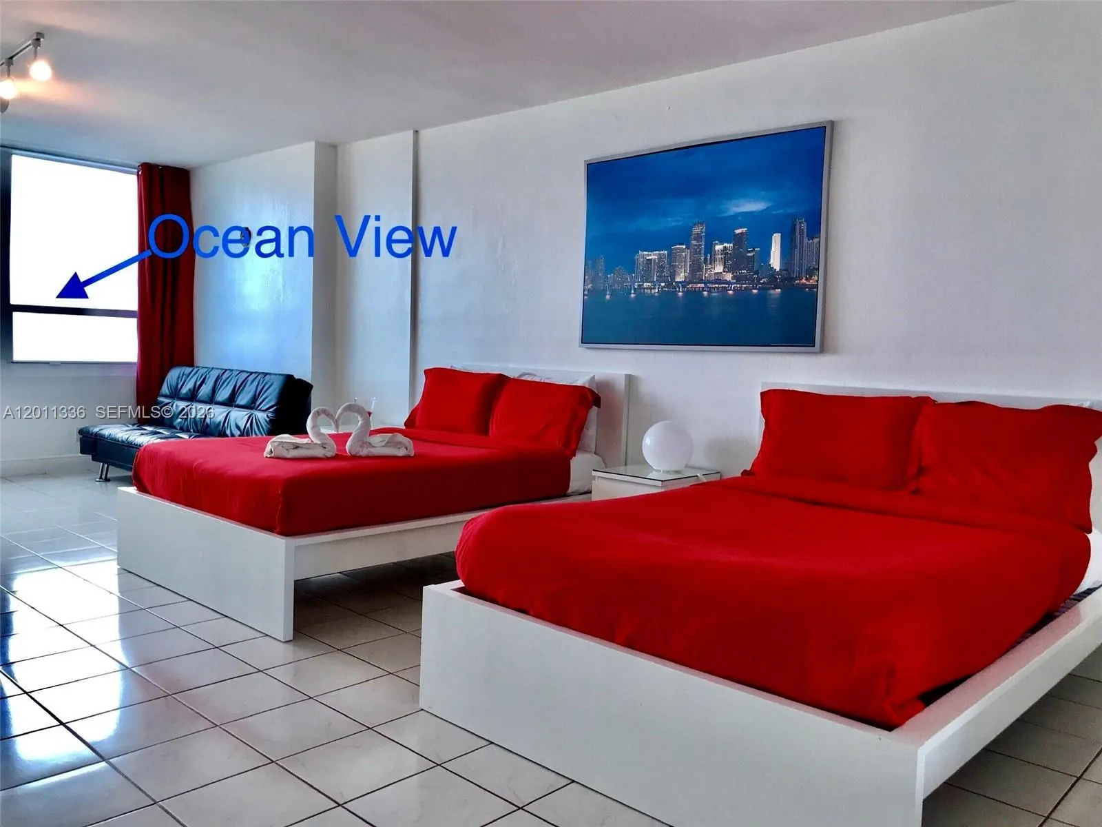 Foto de propiedad en 5445 Collins Avenue 530, Miami Beach, FL 33140 Miami Beach con MLS# 