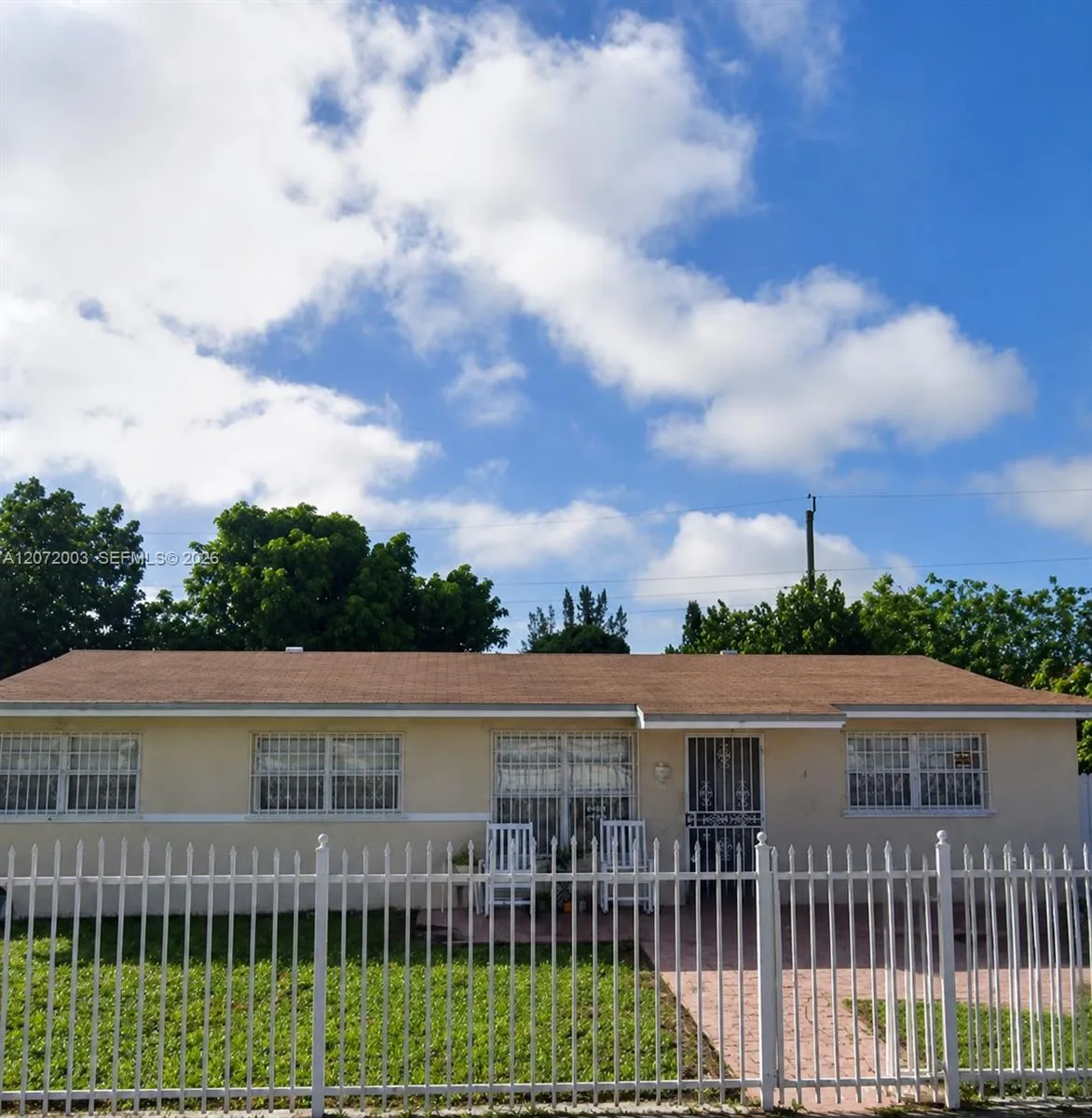 Foto de propiedad en 5450 NW 177th Terrace 0, Miami Gardens, FL 33055 Miami Gardens con MLS# 