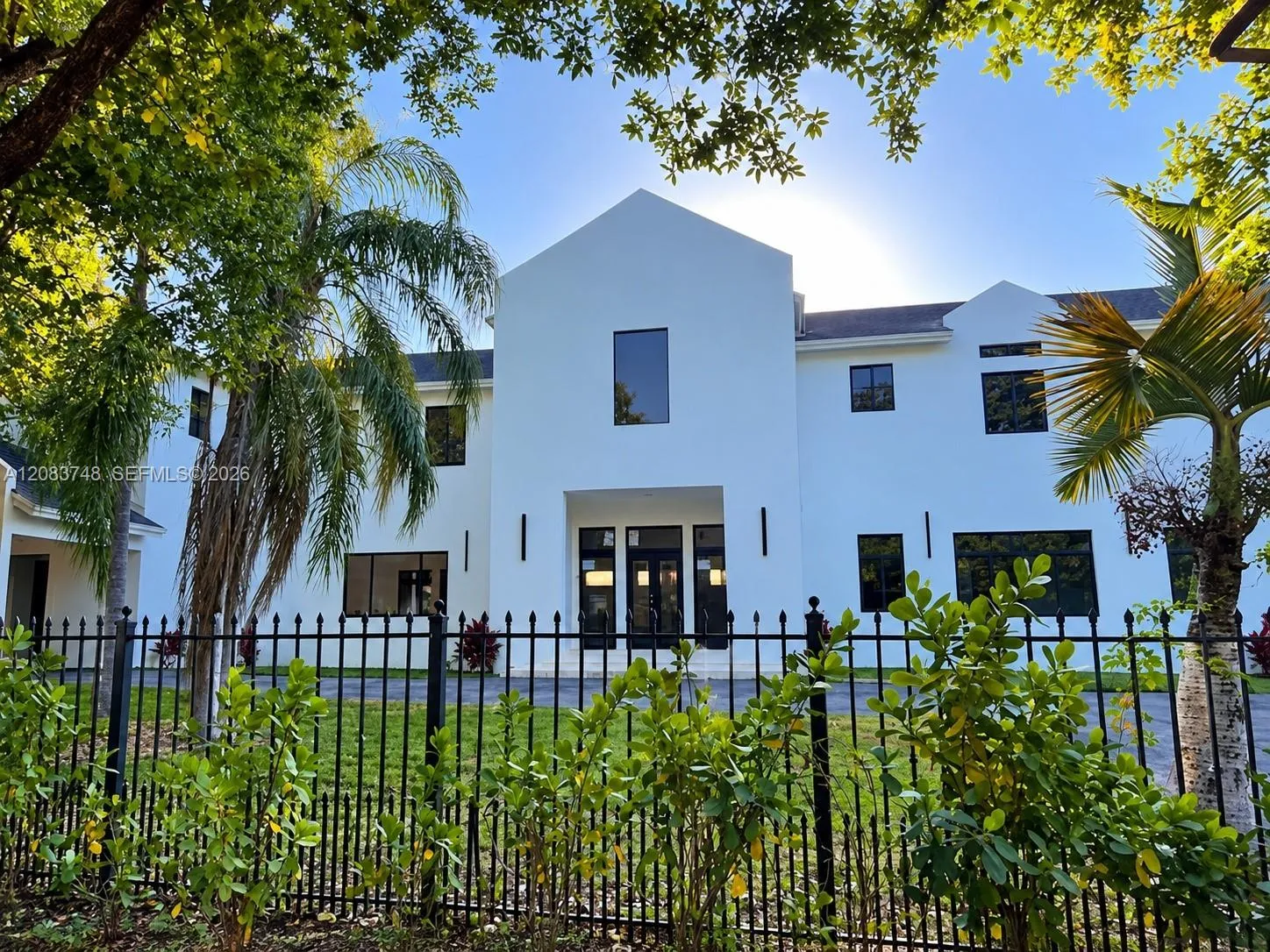 En Venta 5455 SW 60th Court, Miami, FL 33155, Miami, FL 33155