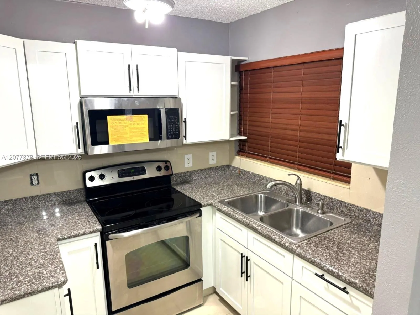En Renta 5461 W 24th Avenue 25, Hialeah, FL 33016, Hialeah, FL 33016