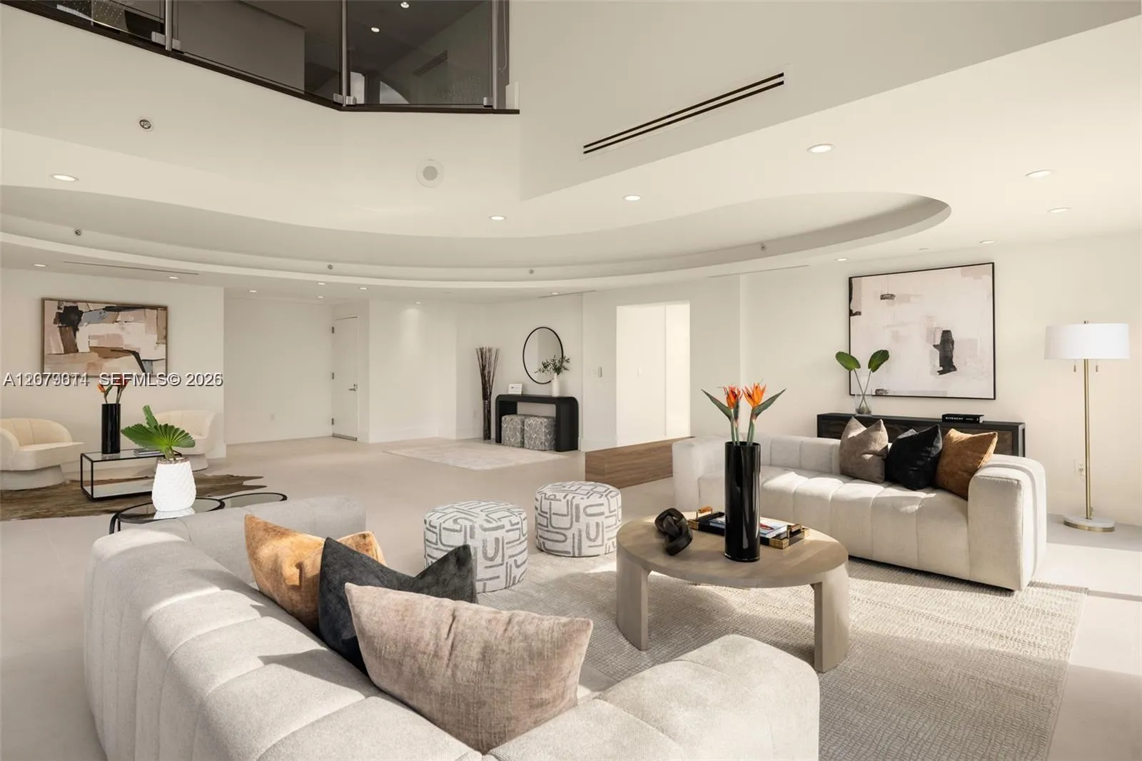 Foto de propiedad en 55 Merrick Way 808, Coral Gables, FL 33134 Coral Gables con MLS# 