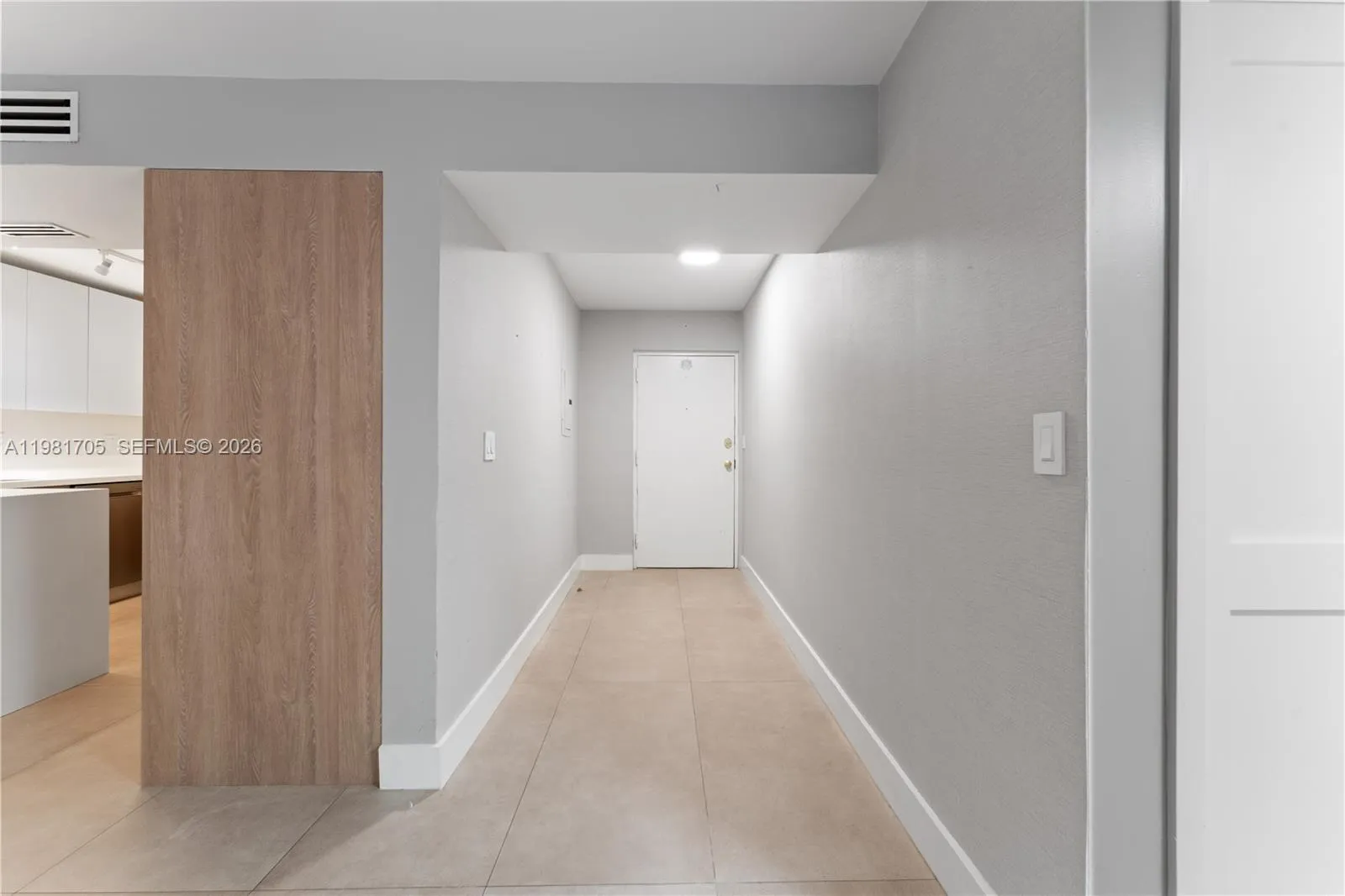 Foto de propiedad en 55 Ocean Lane Drive 1031, Key Biscayne, FL 33149 Key Biscayne con MLS# 