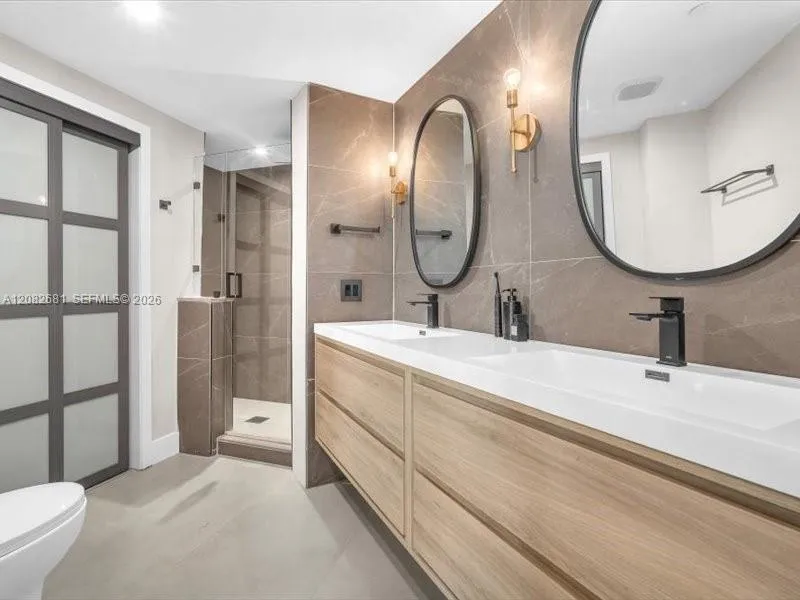 Foto de propiedad en 55 SE 6th Street 2902, Miami, FL 33131 Miami con MLS# 