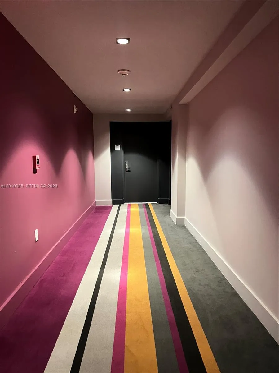 Foto de propiedad en 55 SE 6th Street 3305, Miami, FL 33131 Miami con MLS# 
