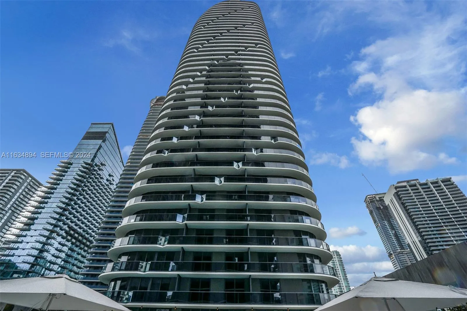 Foto de propiedad en 55 SW 9th Street 2108, Miami, FL 33130 Miami con MLS# 