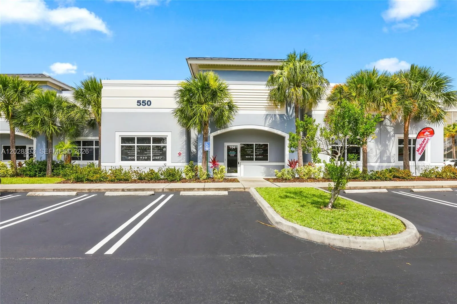 Foto de propiedad en 550 NW University Boulevard 104, Port St. Lucie, FL 34986 Port St. Lucie con MLS# 