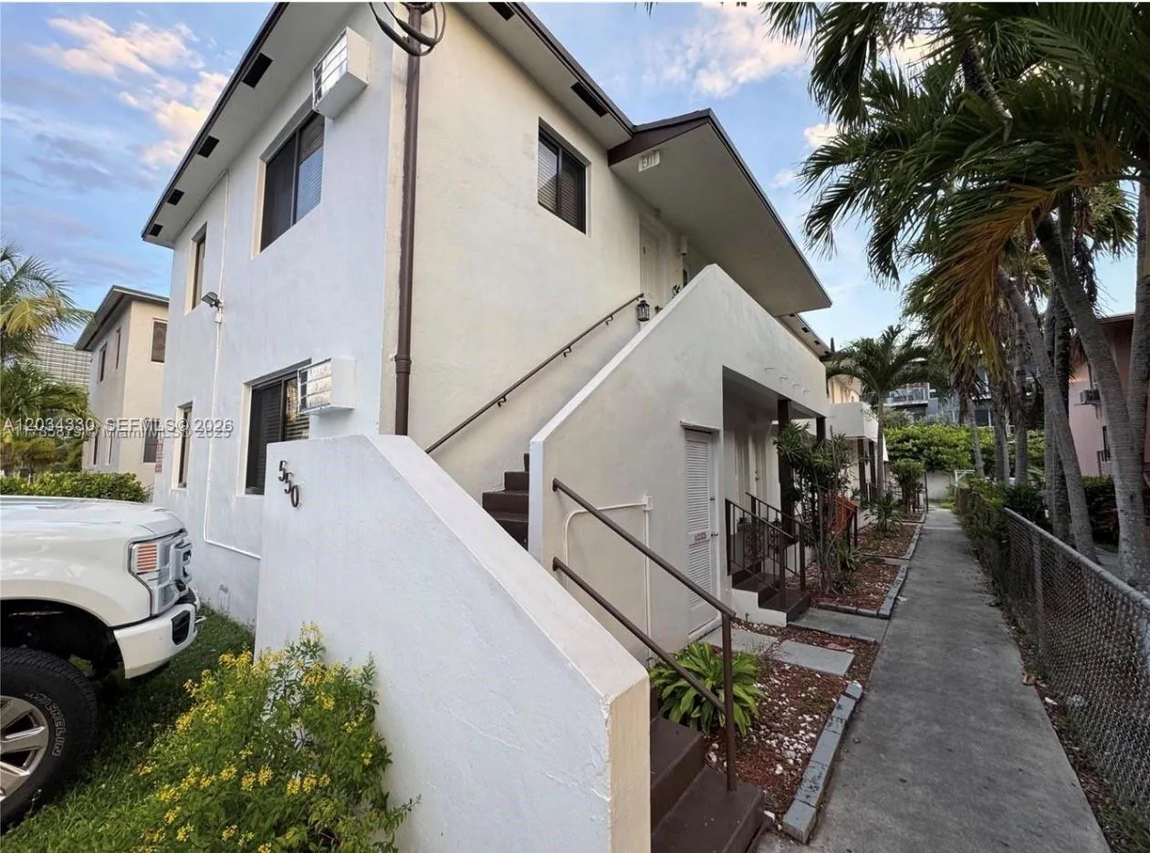 En Renta 550 SW 10th Street 6, Miami, FL 33130, Miami, FL 33130