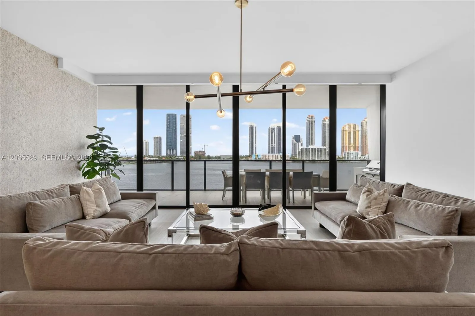 Foto de propiedad en 5500 Island Estates Drive 507, Aventura, FL 33160 Aventura con MLS#
