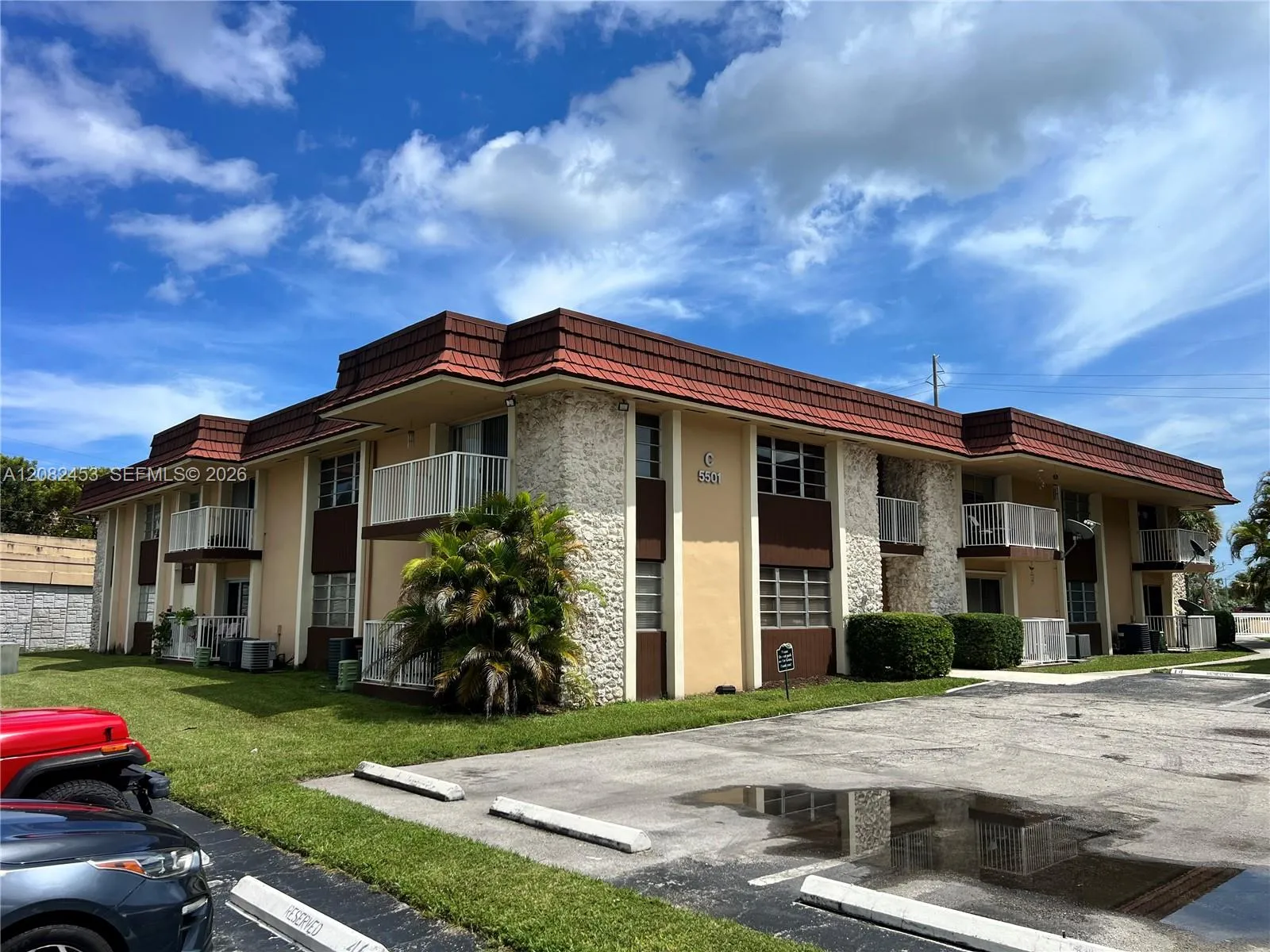En Venta 5501 SW 77th Court 102C, Miami, FL 33155, Miami, FL 33155