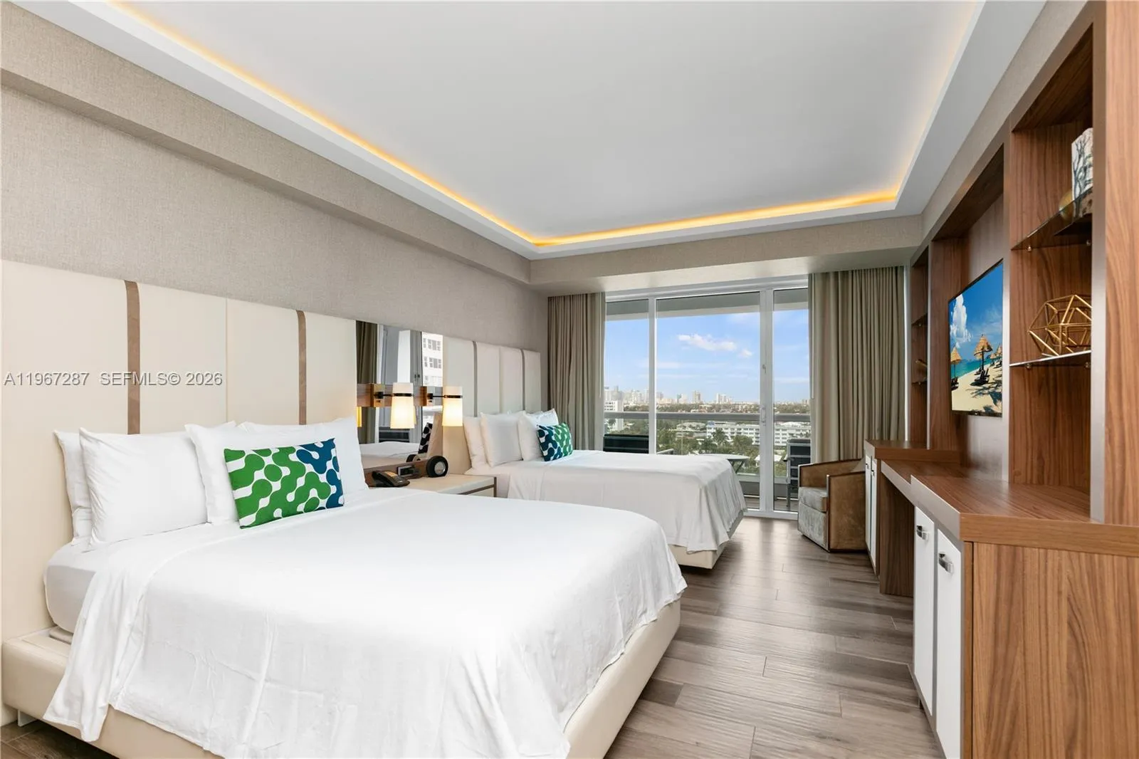 Vendido 551 N Fort Lauderdale Beach Boulevard H804, Fort Lauderdale, FL 33304, Fort Lauderdale, FL 33304